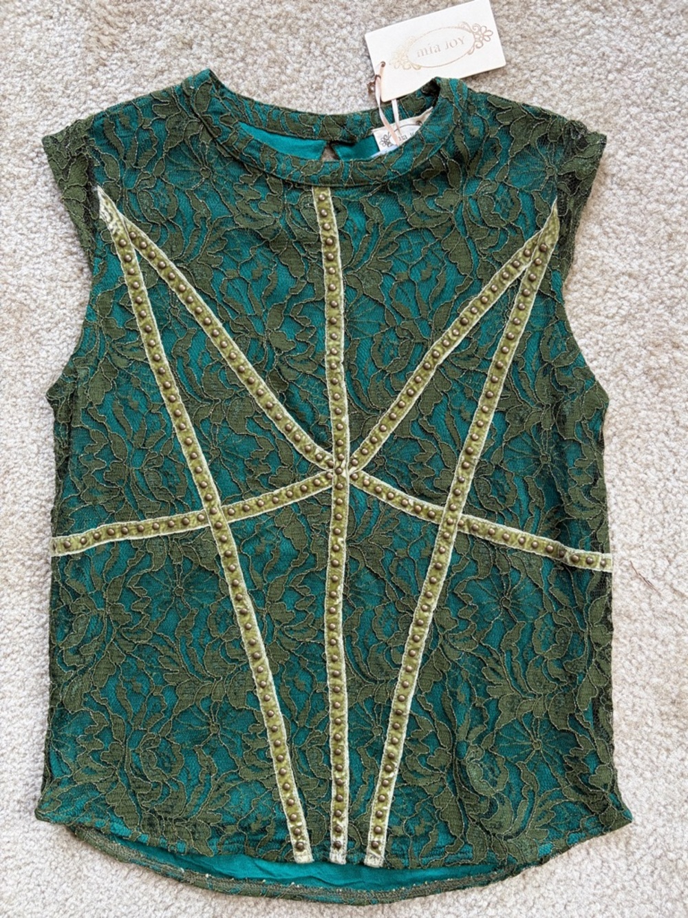 Joyfolie Mia Joy Hartley Green Lace Velvet Sleeveless Embellished Tank Top